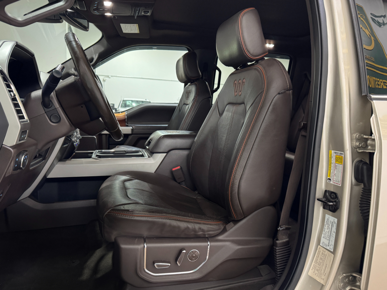 Ford Super Duty F-350 SRW  2017