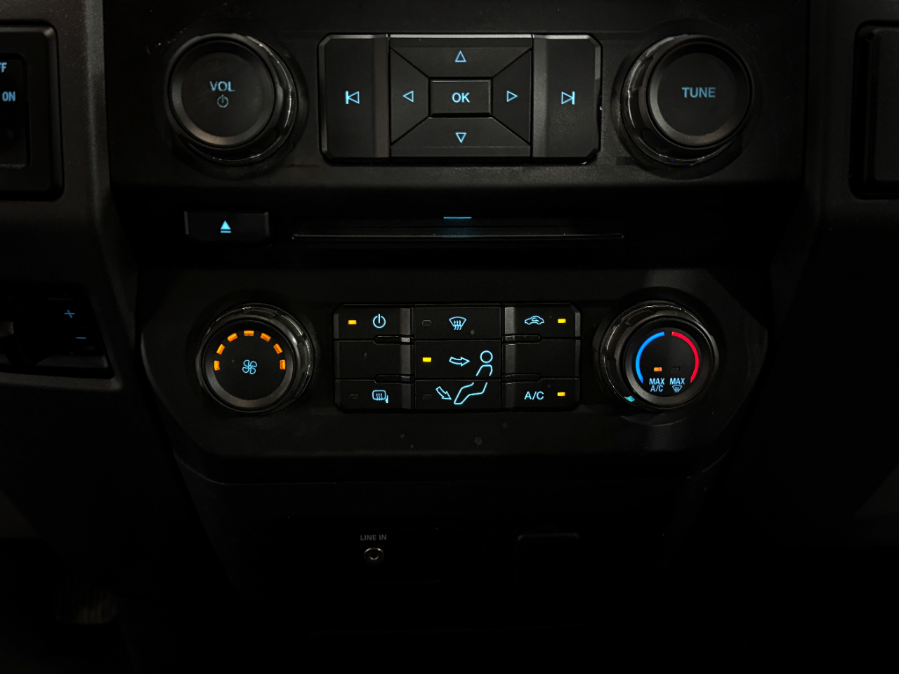 Ford Super Duty F-250 SRW  2017