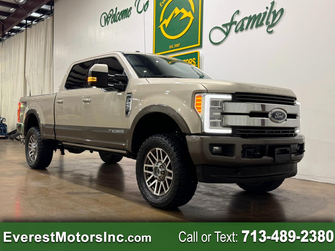 Ford Super Duty F-250 SRW  2017