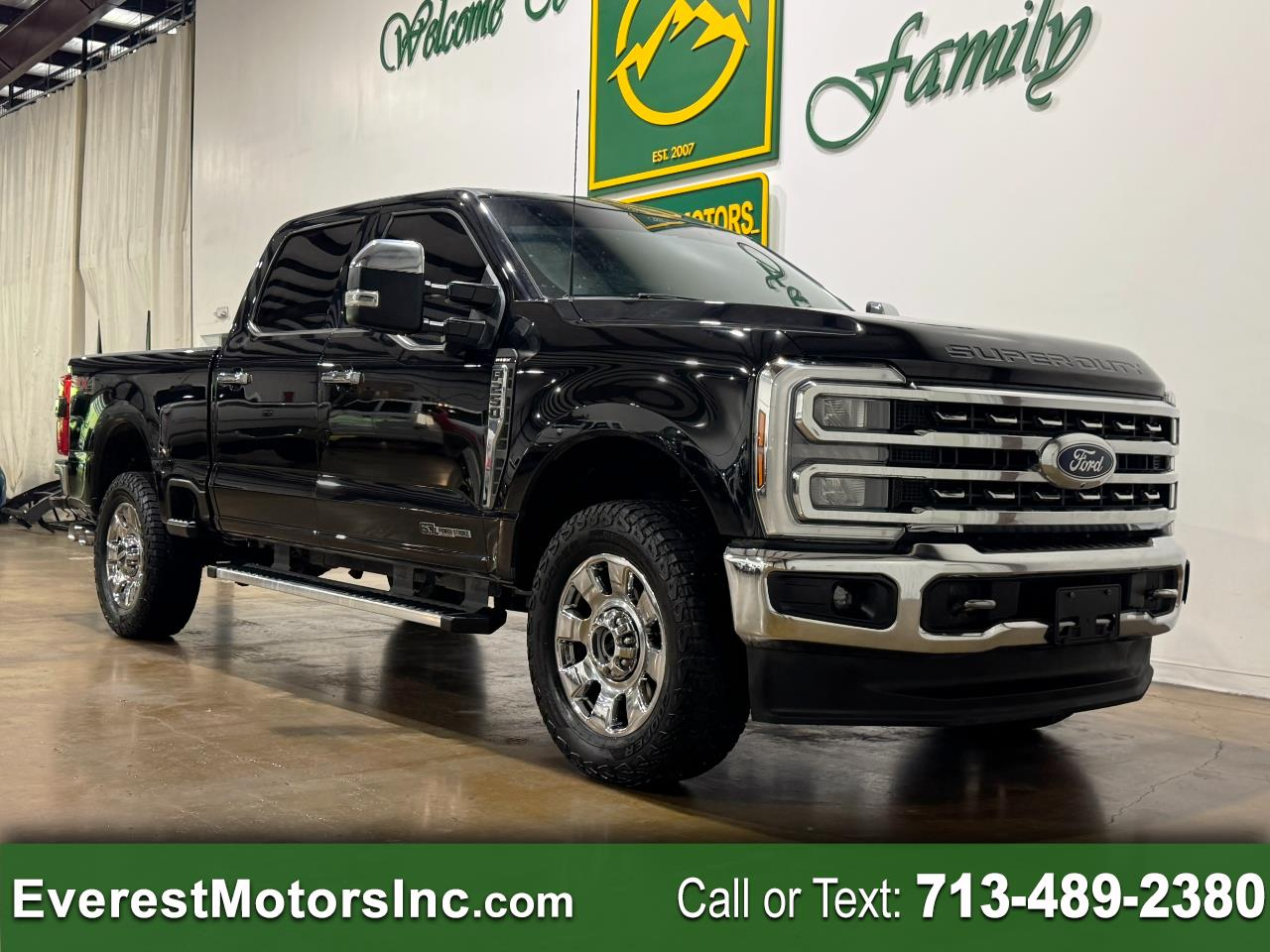 2024 Ford Super Duty F-250 SRW LARIAT 4X4 CREWCAB SHORT 6.7L V8 DIESEL 1OWNER FX4