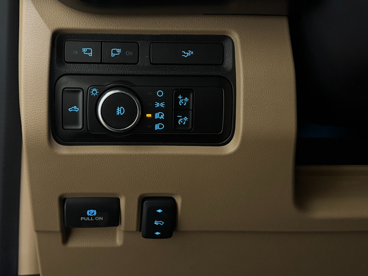 Ford Super Duty F-250 SRW  2024