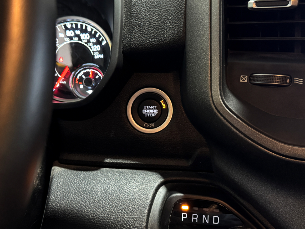 RAM 2500  2023