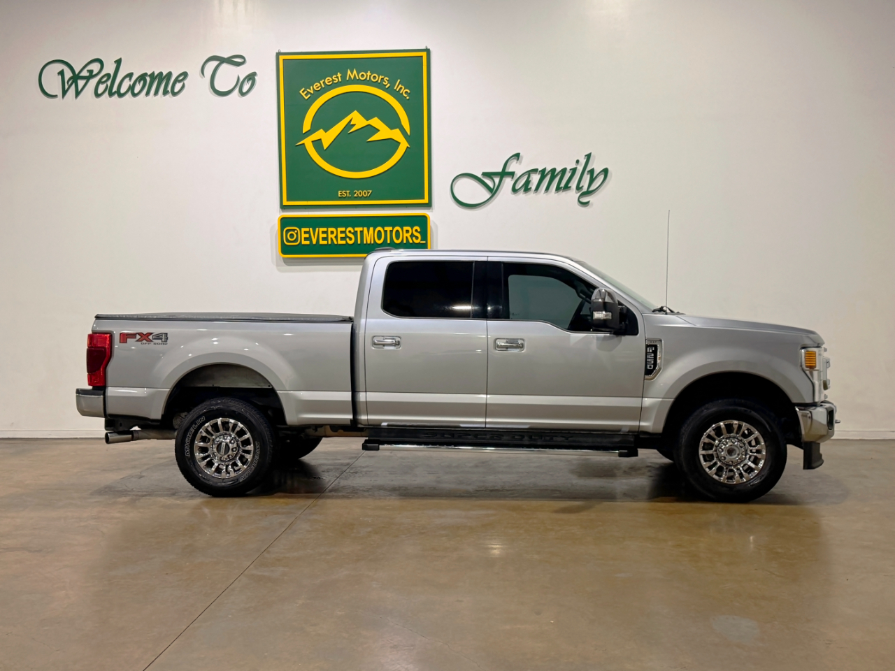Ford Super Duty F-250 SRW  2021