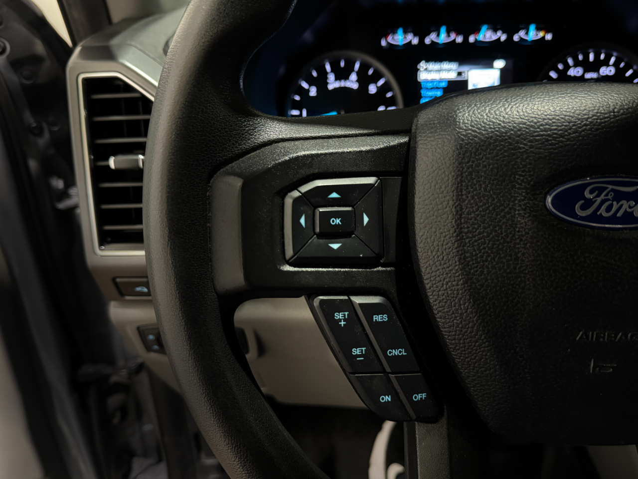 Ford Super Duty F-250 SRW  2021