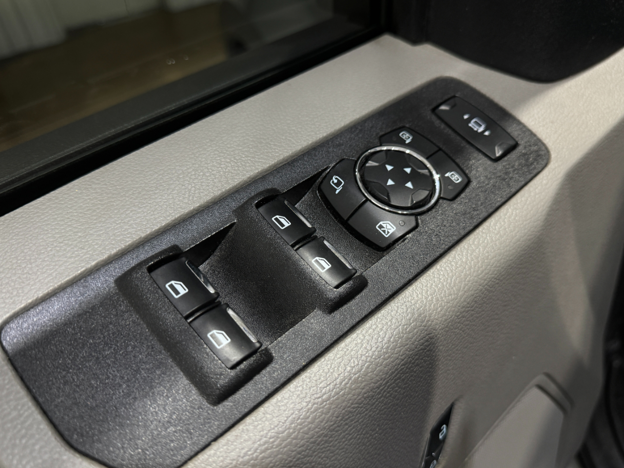 Ford Super Duty F-250 SRW  2021