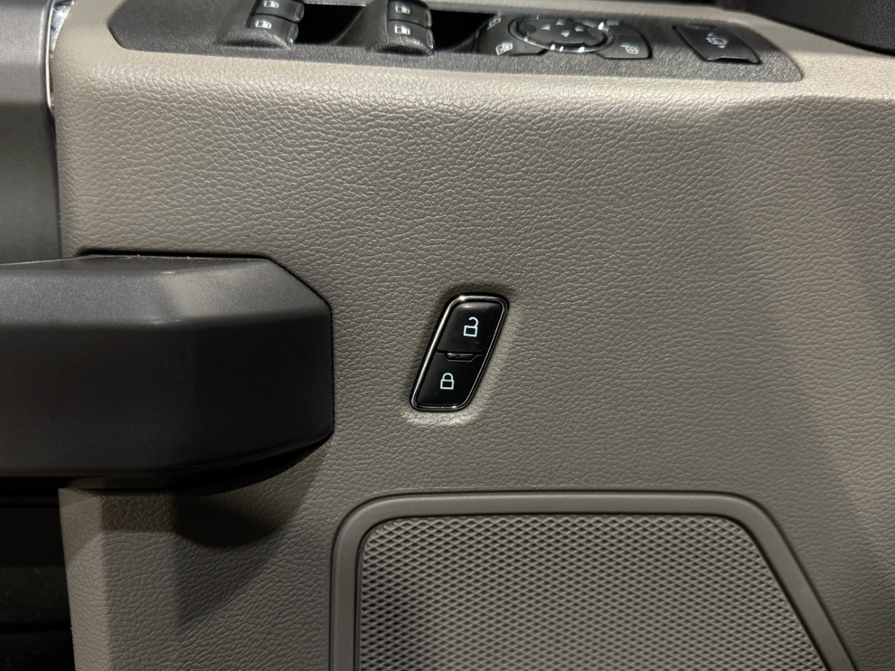 Ford Super Duty F-250 SRW  2021
