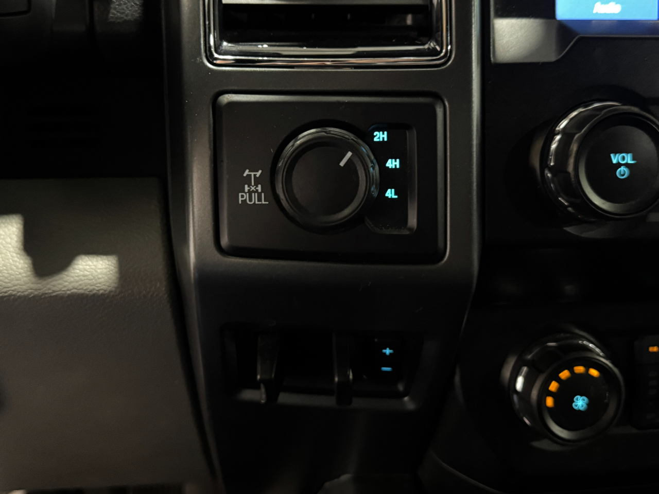 Ford Super Duty F-250 SRW  2021