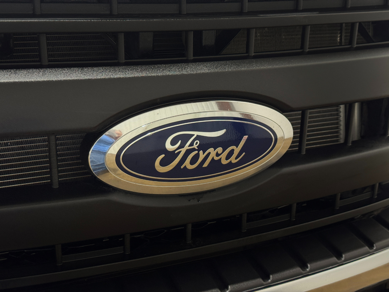Ford Super Duty F-250 SRW  2022