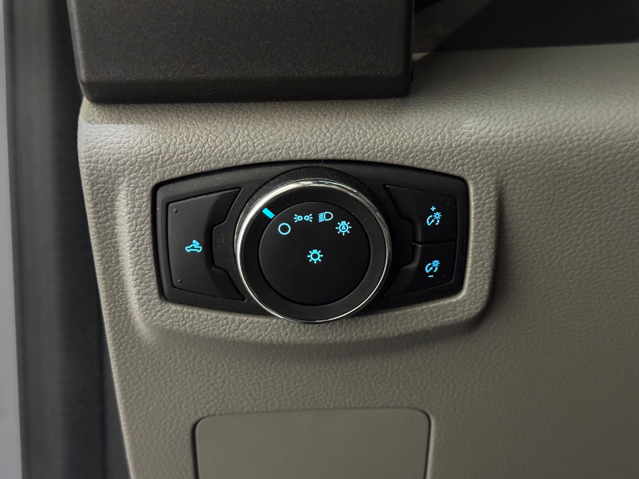 Ford Super Duty F-250 SRW  2021