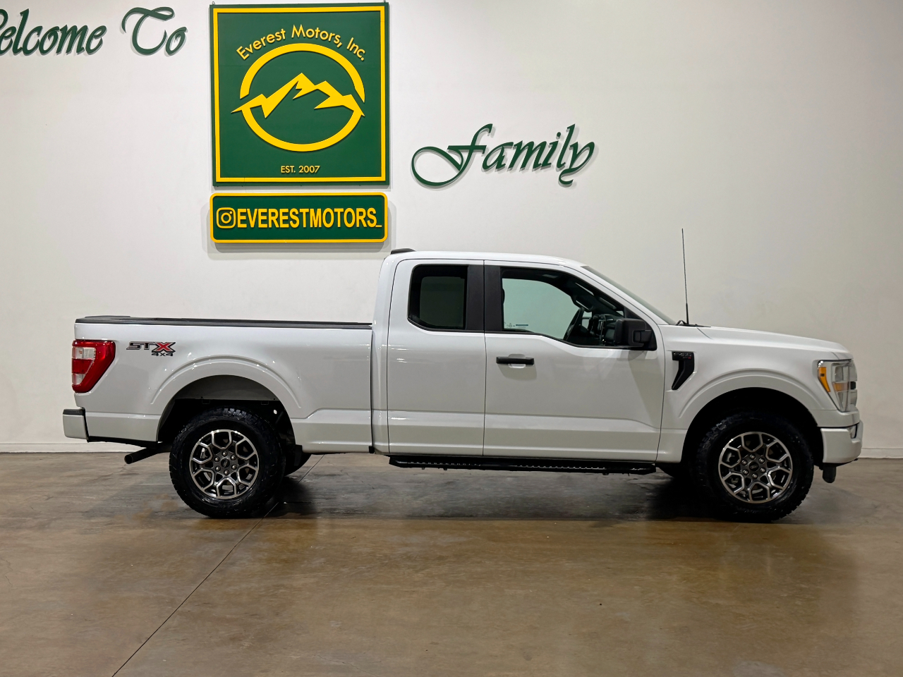 Ford F-150  2021