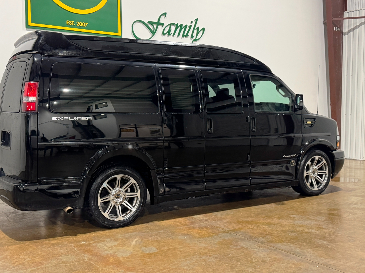 Chevrolet Express Cargo Van  2018