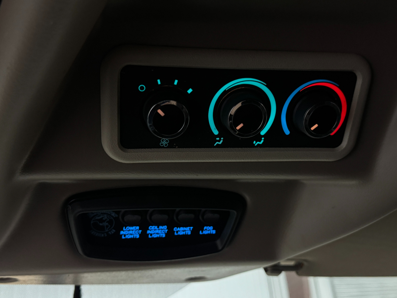 Chevrolet Express Cargo Van  2018