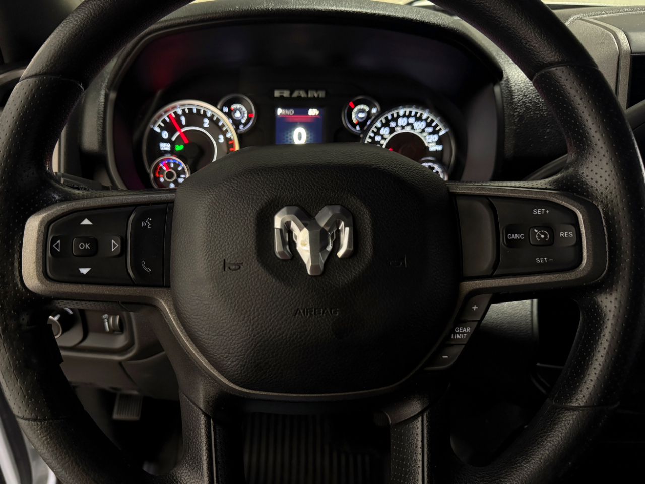 RAM 2500  2024