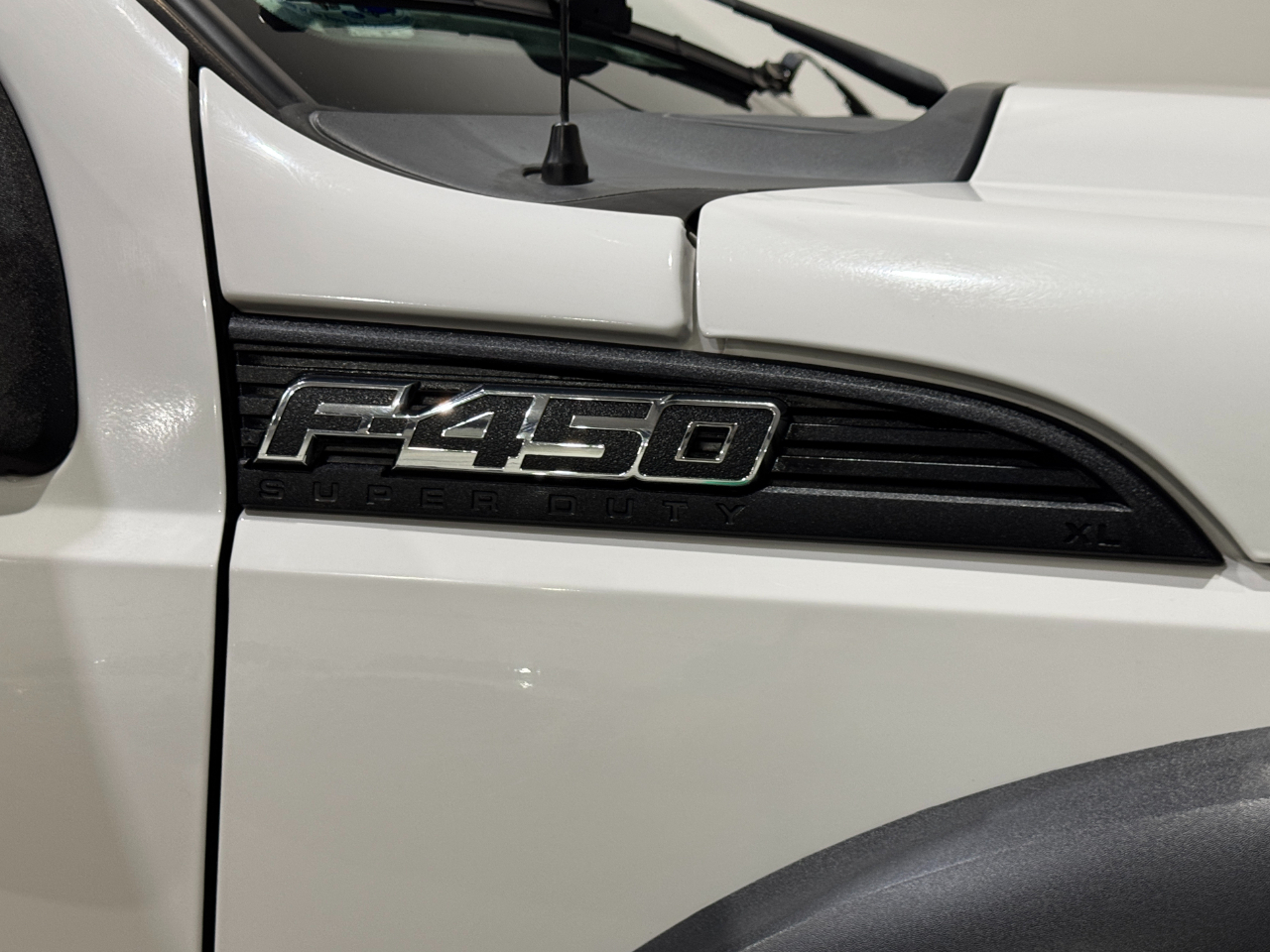 Ford Super Duty F-450 DRW  2016