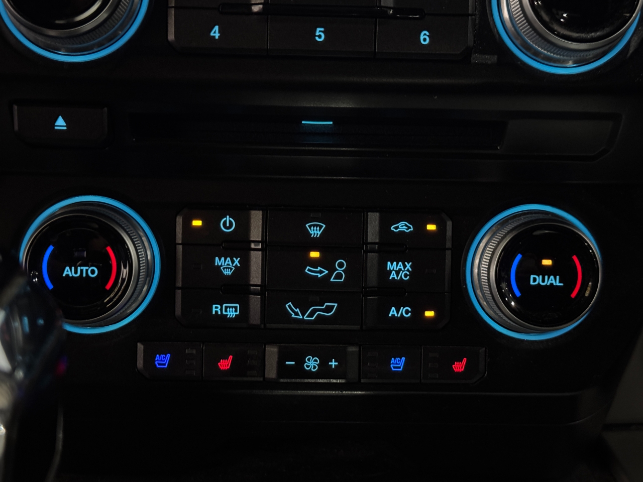 Ford F-150  2015