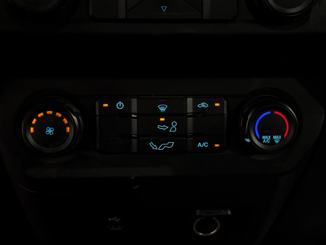 Ford F-150  2019