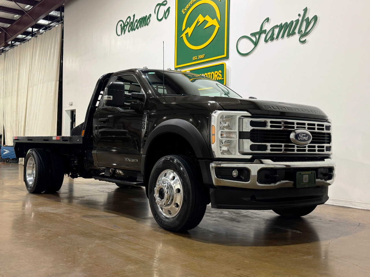 2024 Ford Super Duty F-600 DRW XLT 4X4 REGCAB 11FT FLATBED 6.7L V8 DIESEL 1OWNER
