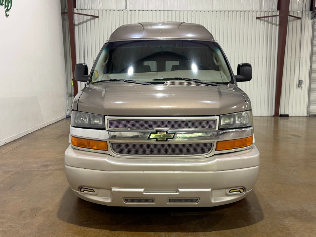 Chevrolet Express Passenger  2016