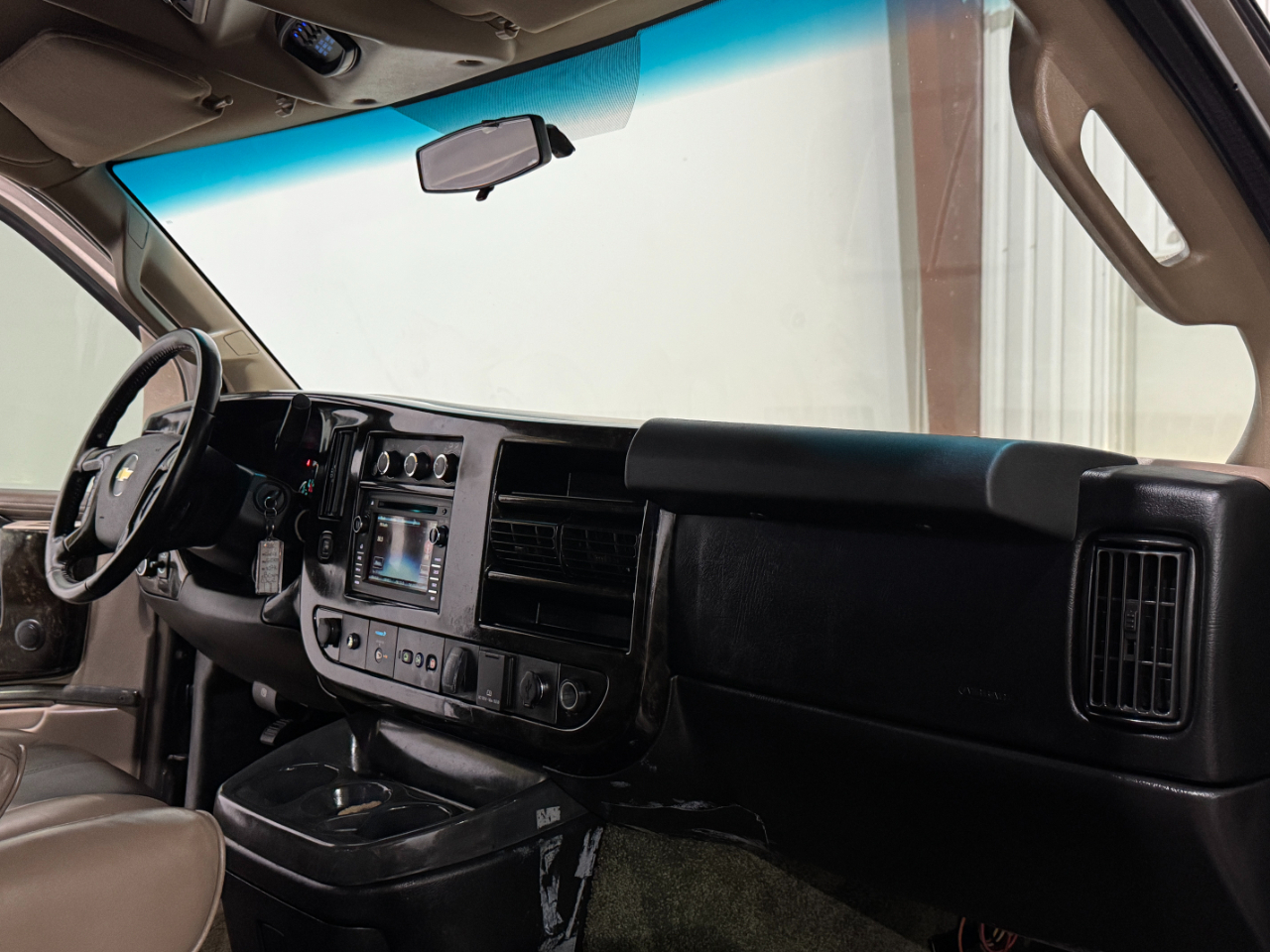 Chevrolet Express Passenger  2016