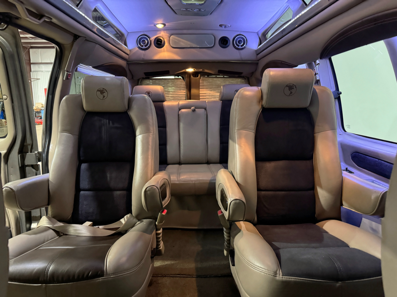 Chevrolet Express Passenger  2016