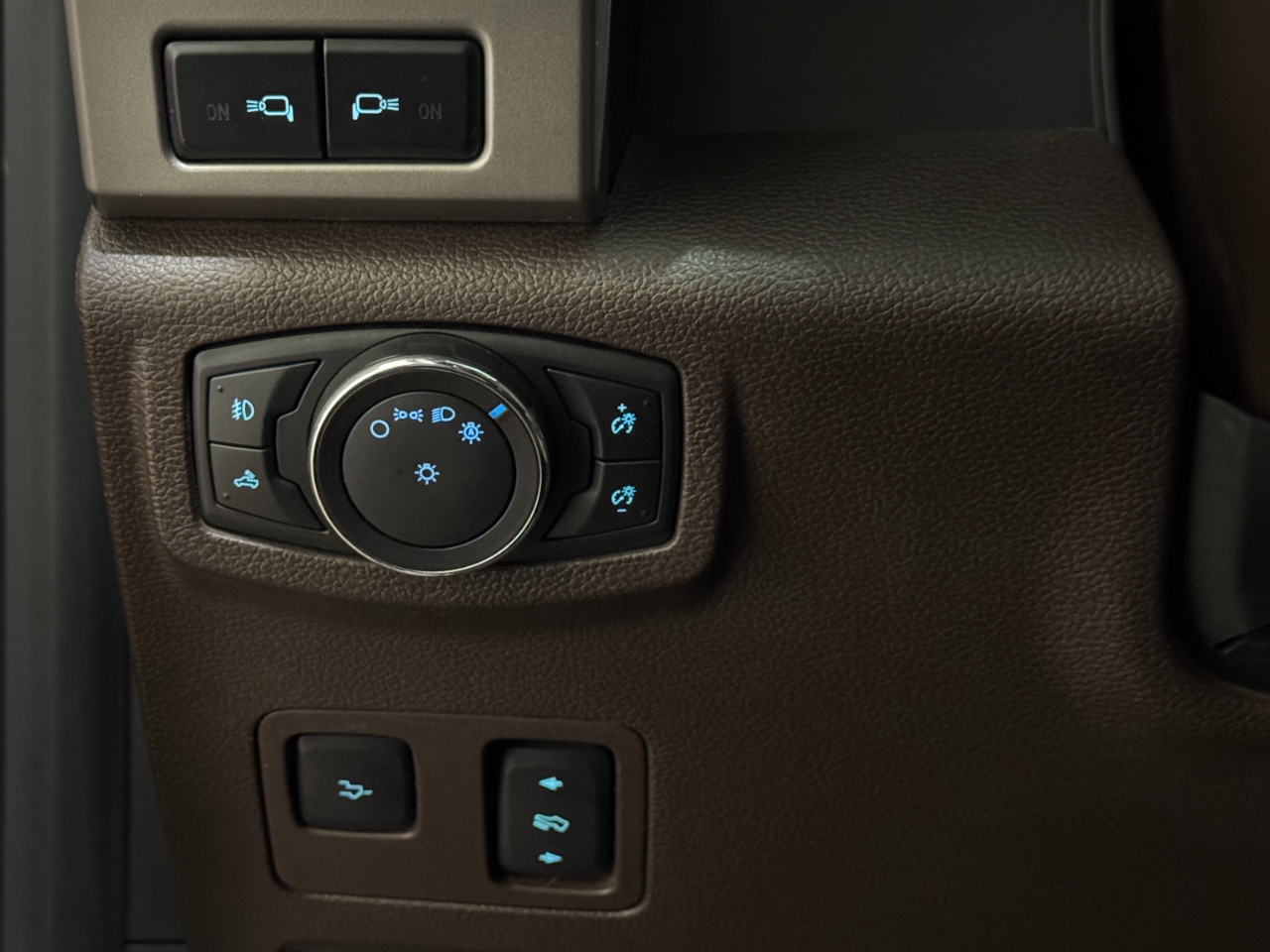 Ford Super Duty F-250 SRW  2017