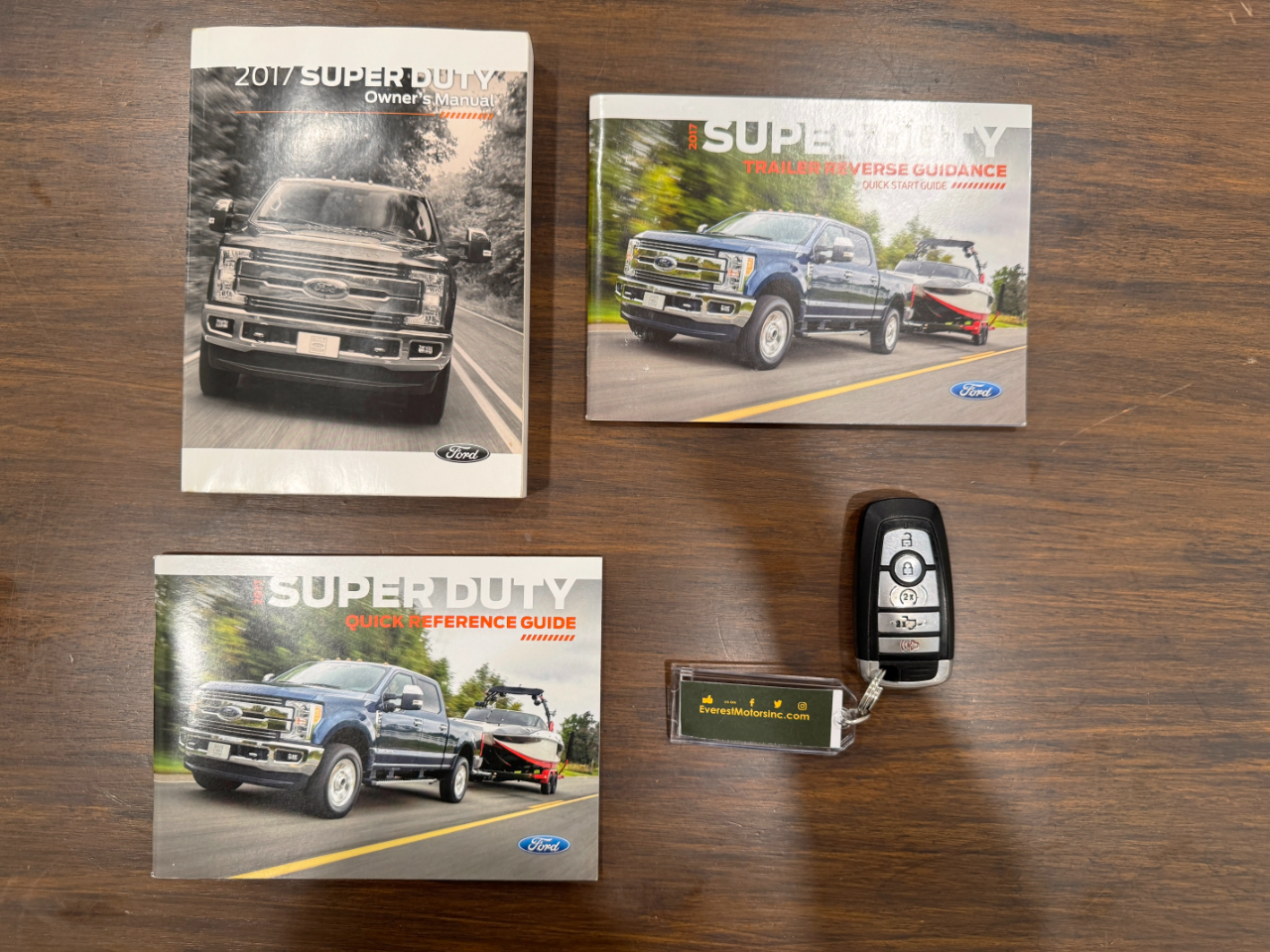 Ford Super Duty F-250 SRW  2017
