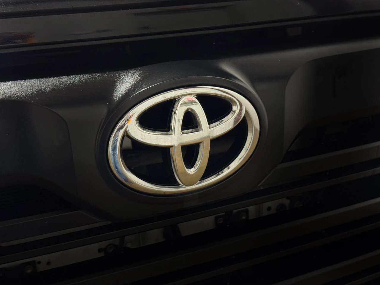 Toyota Tundra 2WD  2024