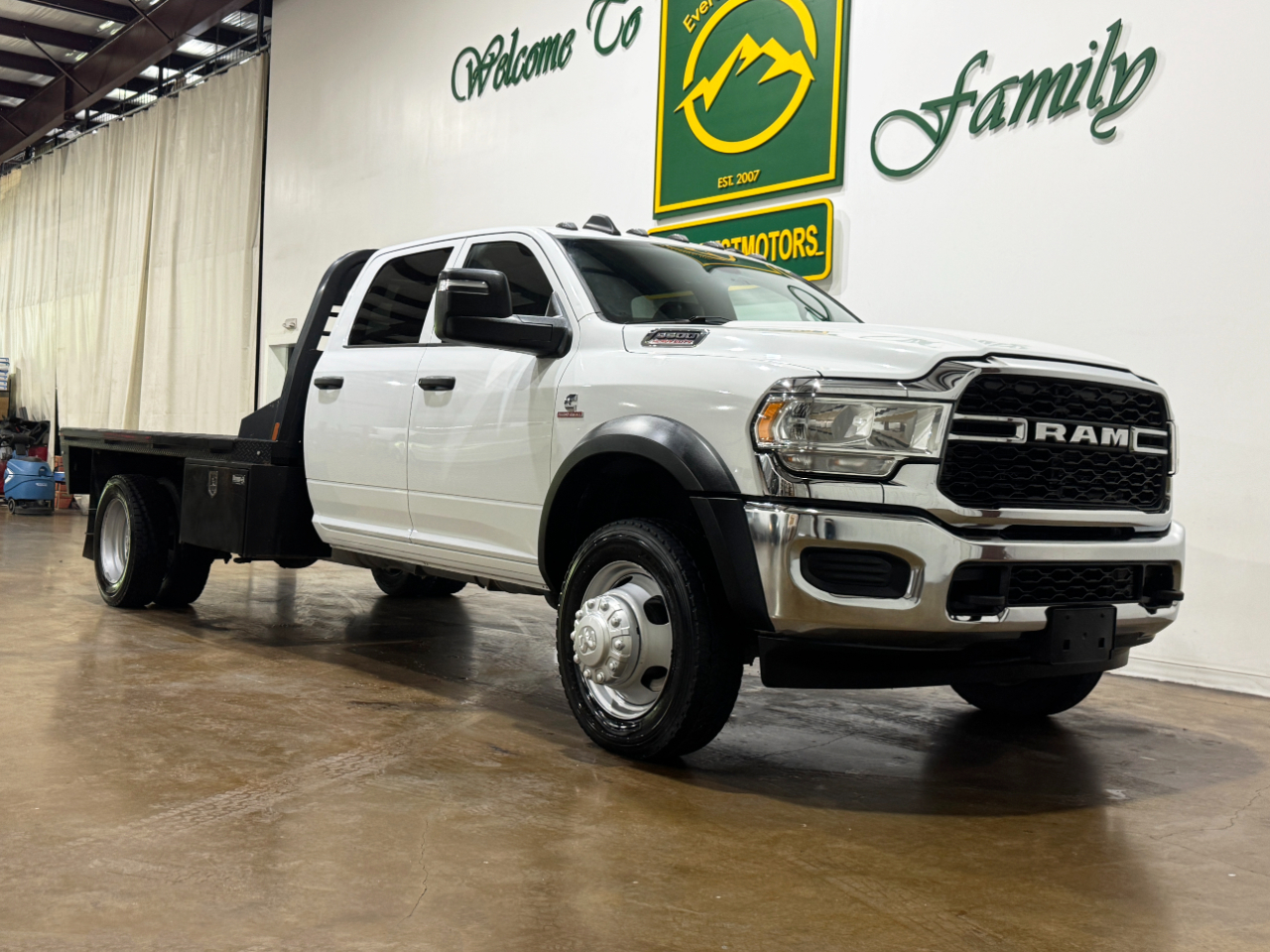2023 RAM 5500 TRADESMAN 4X4 CC 11FT FLATBED 6.7 PTO DIESEL AISIN