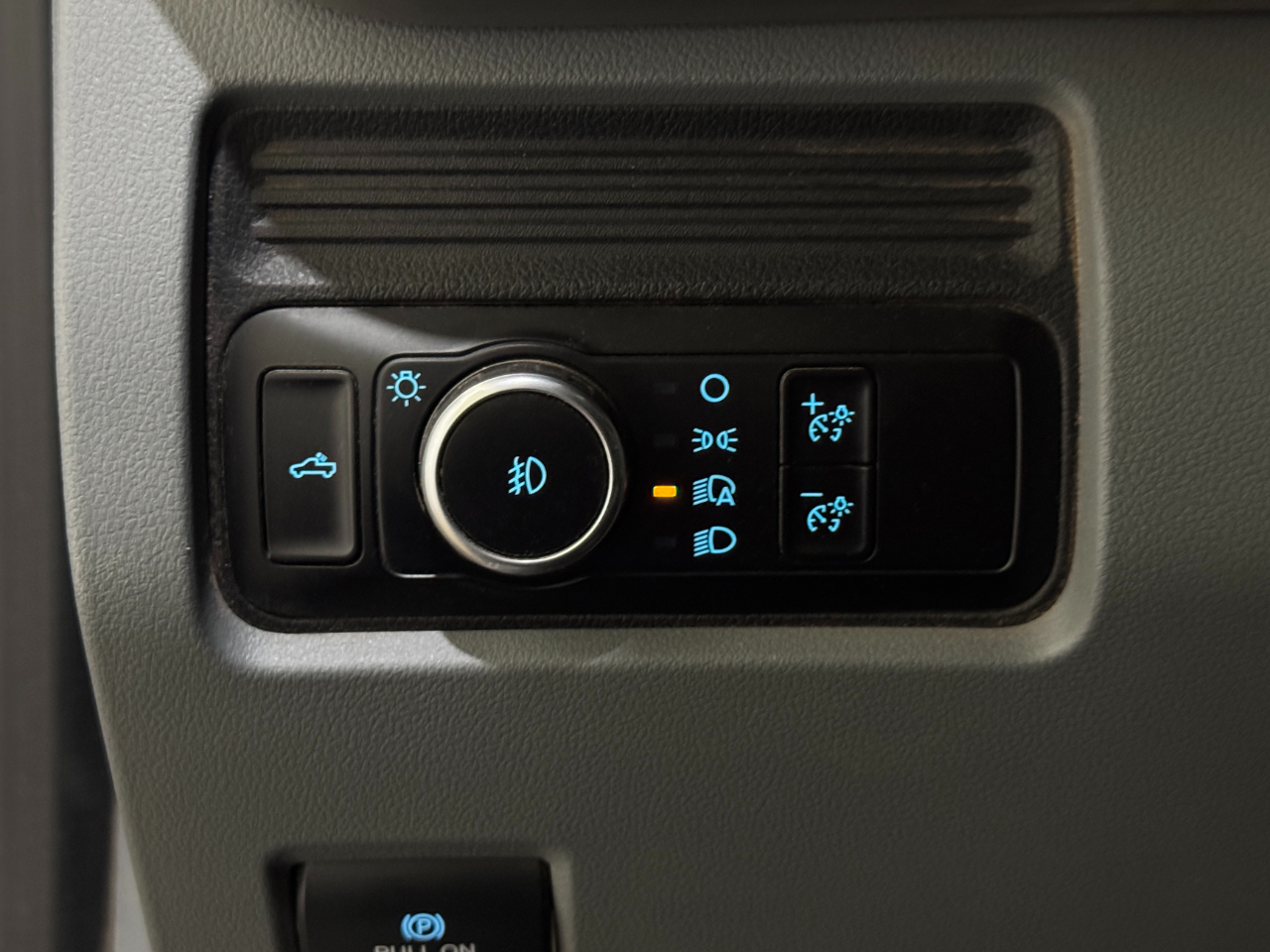 Ford Super Duty F-250 SRW  2023