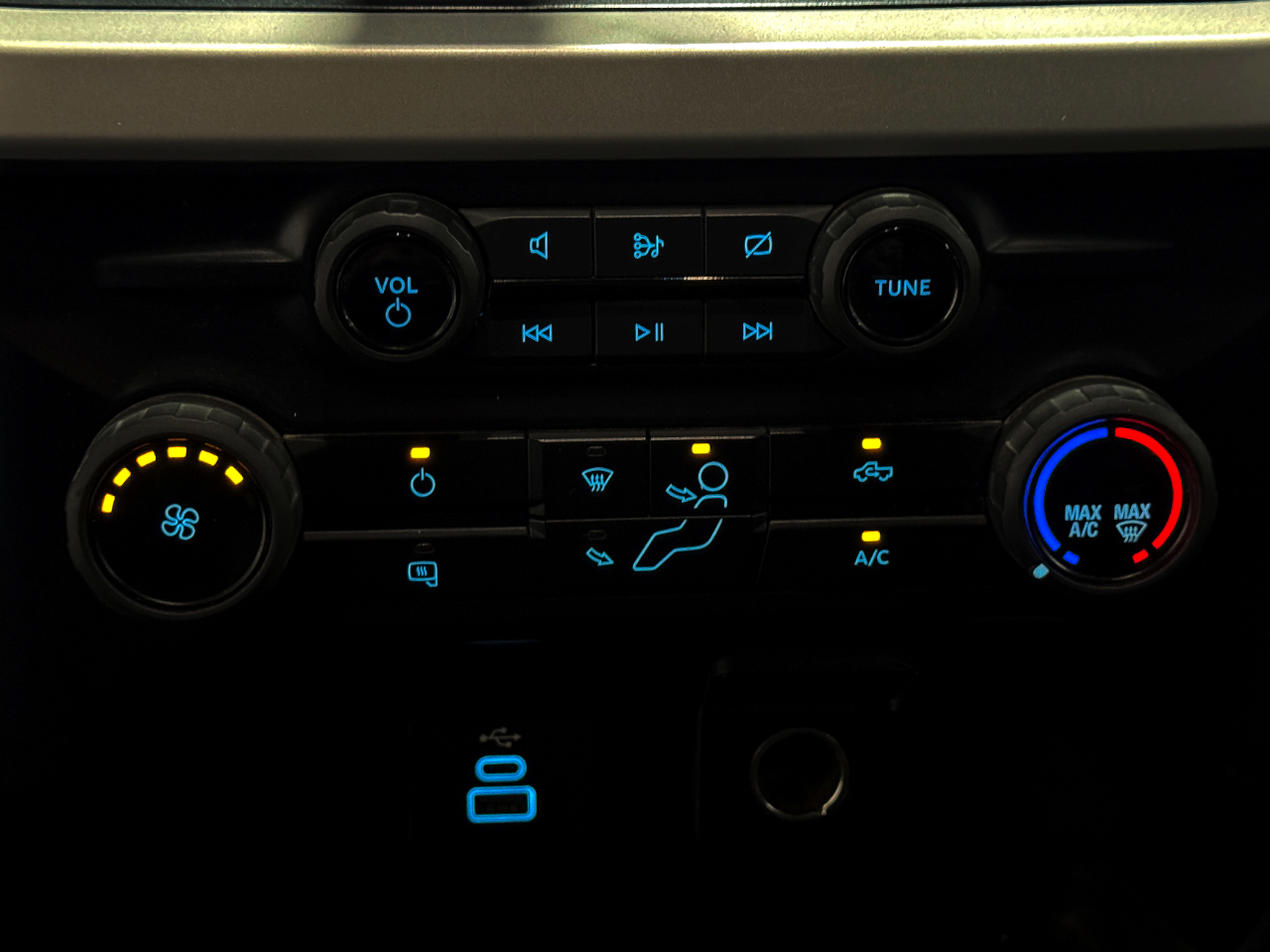 Ford Super Duty F-250 SRW  2023