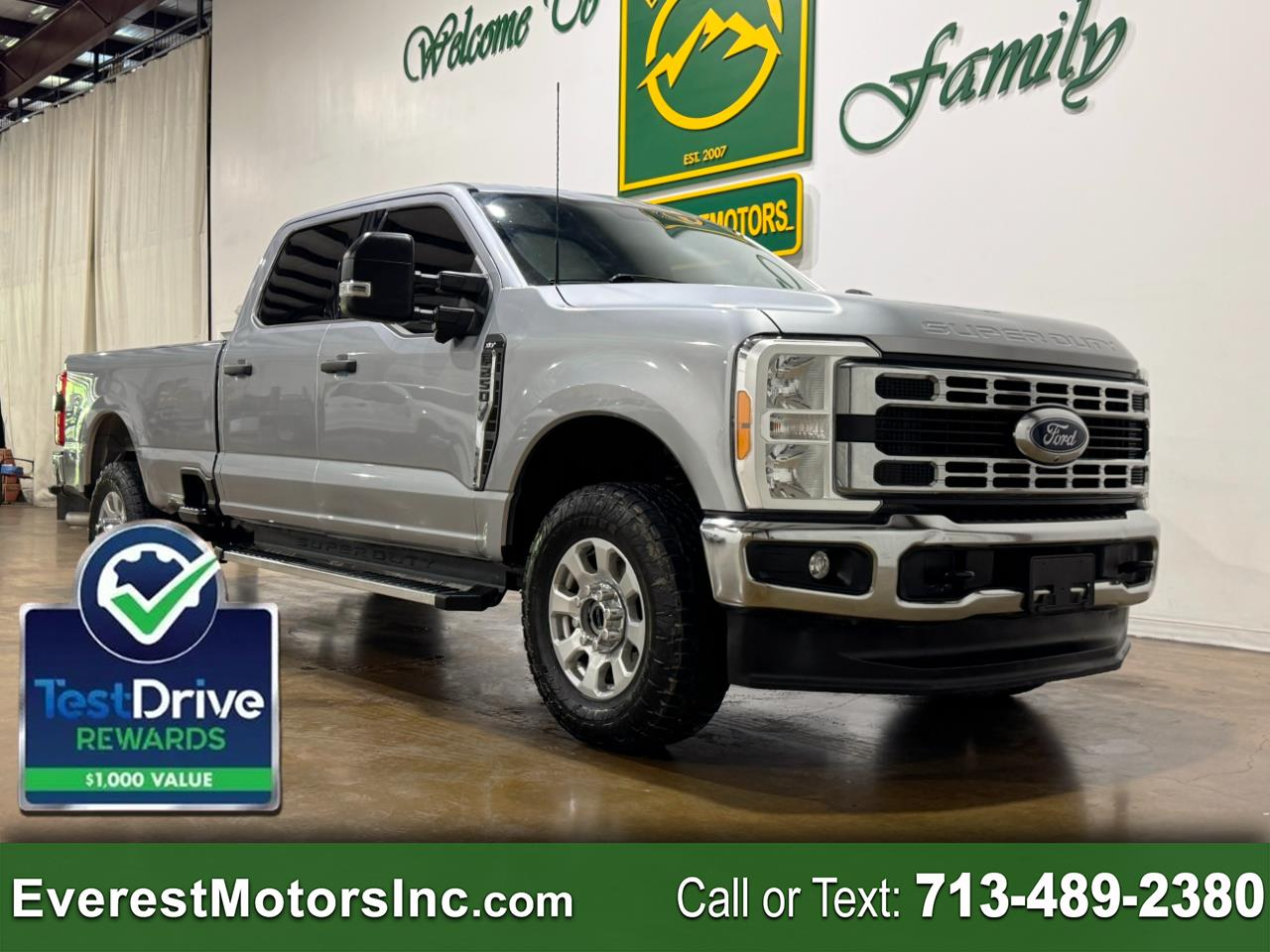 2023 Ford F-250 XLT 4x4 Crew Cab 8' Box's photo