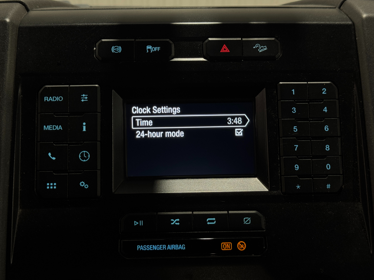 Ford Super Duty F-350 SRW  2022