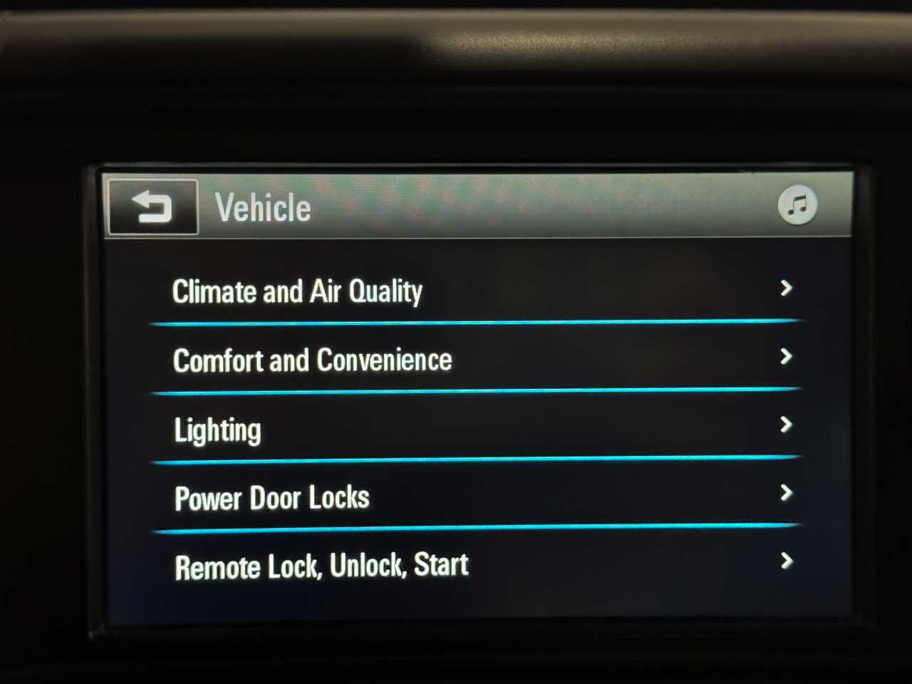 Chevrolet Silverado 6500 HD  2023