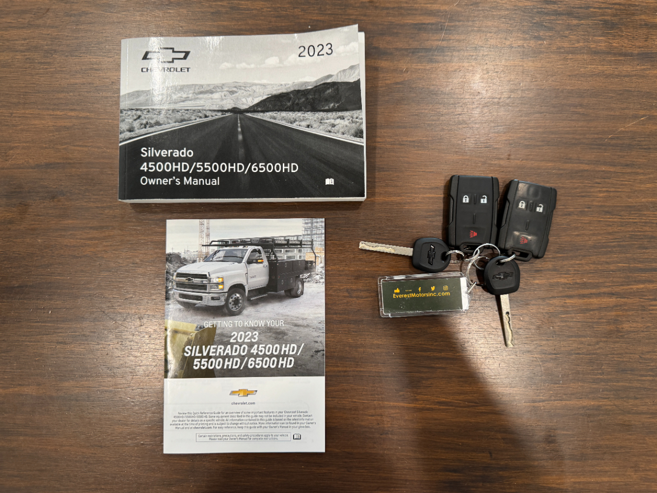 Chevrolet Silverado 6500 HD  2023