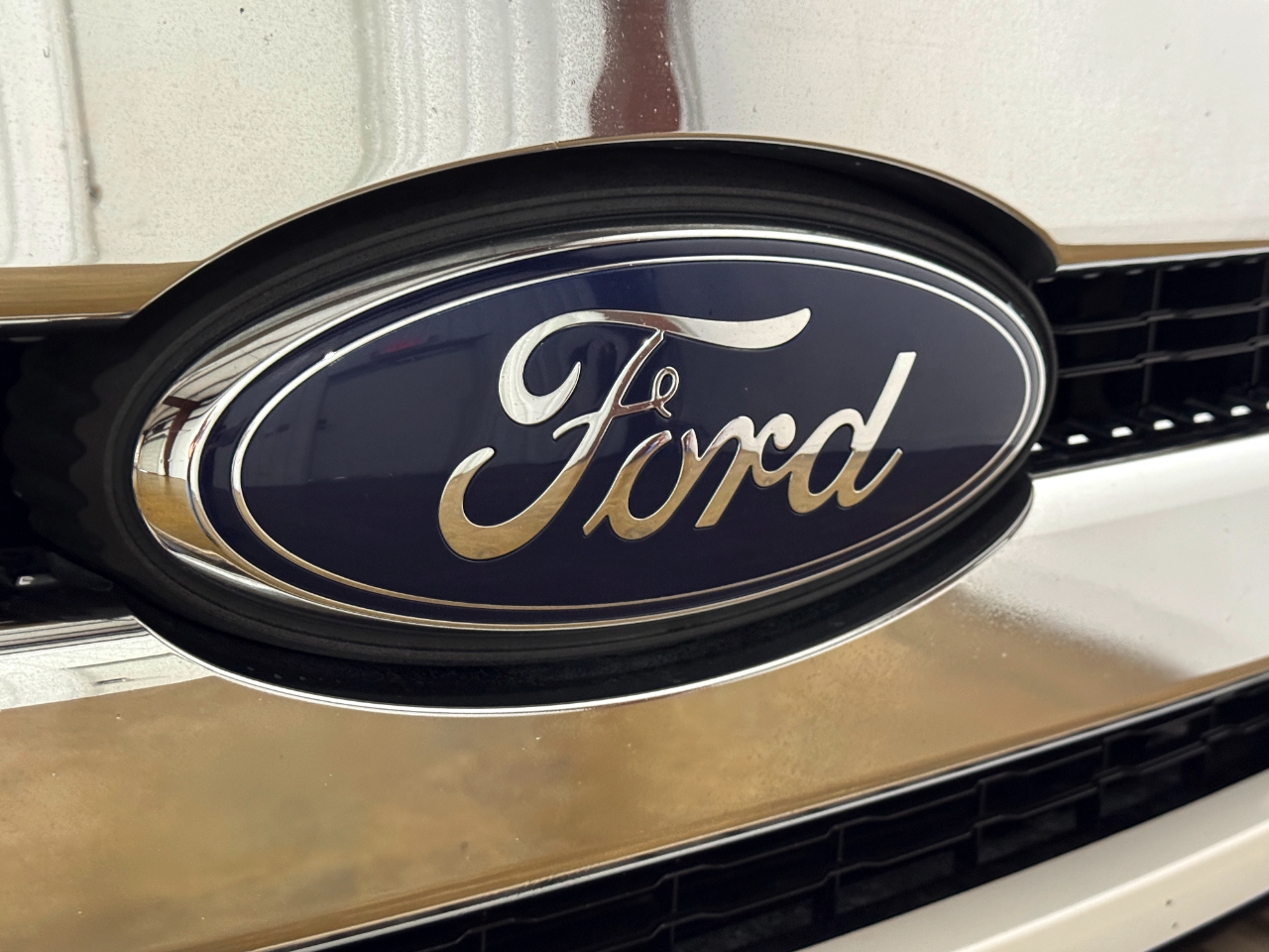 Ford Super Duty F-250 SRW  2014