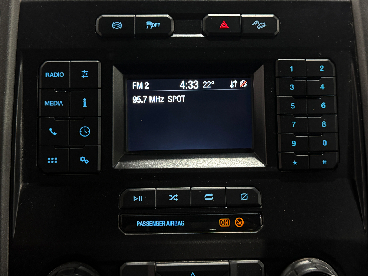 Ford Super Duty F-350 DRW  2022
