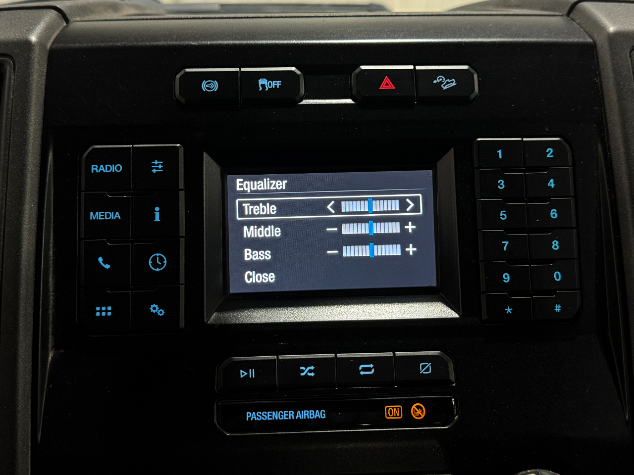 Ford Super Duty F-350 DRW  2022