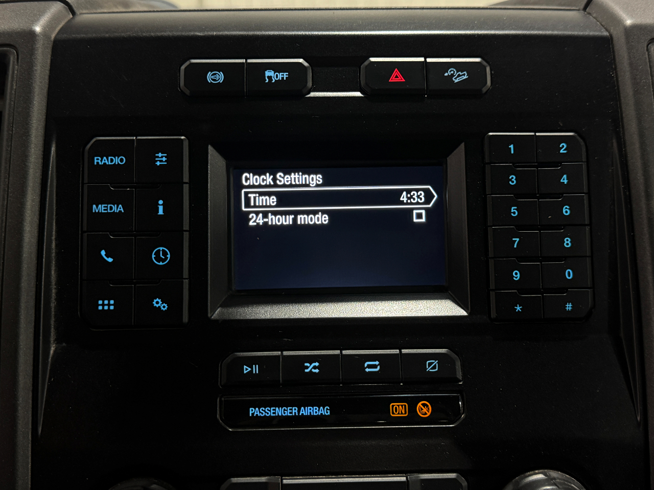 Ford Super Duty F-350 DRW  2022
