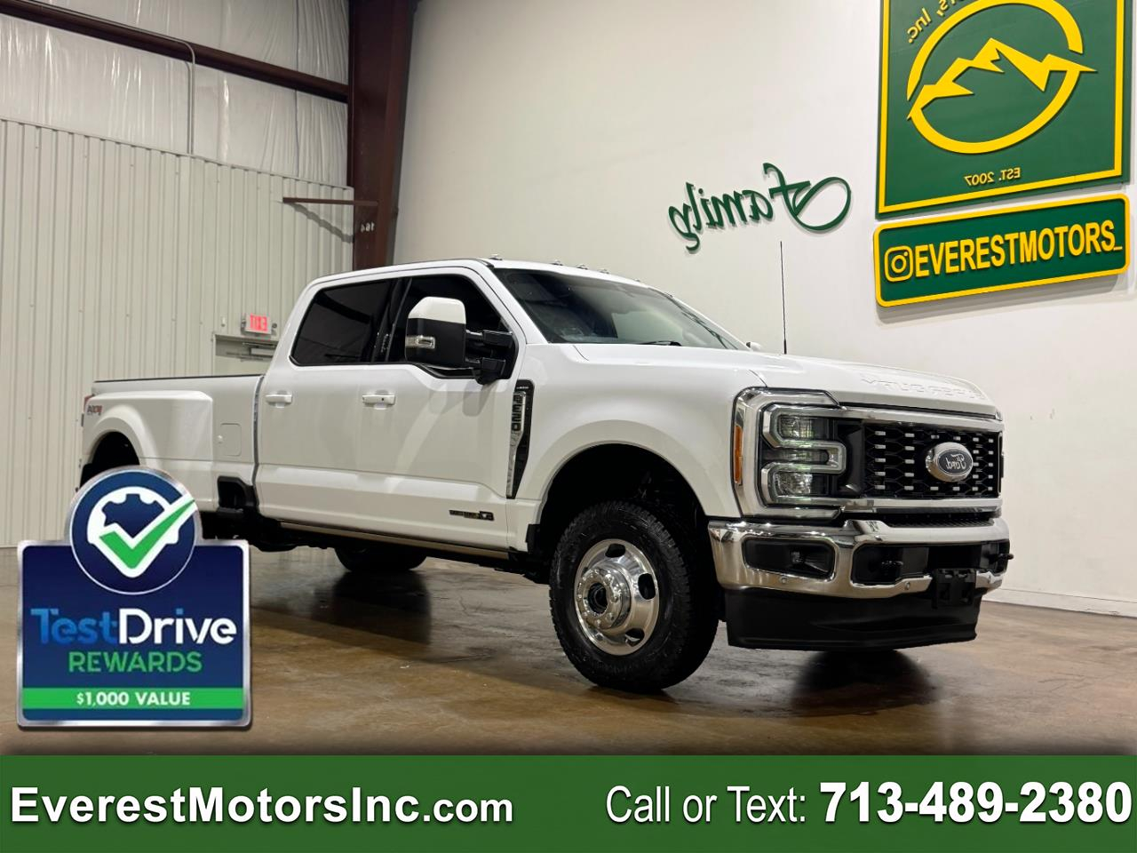 2023 Ford Super Duty F-350 DRW LARIAT ULTIMATE 4X4 CREWCAB 6.7L V8 DIESEL 1OWNER