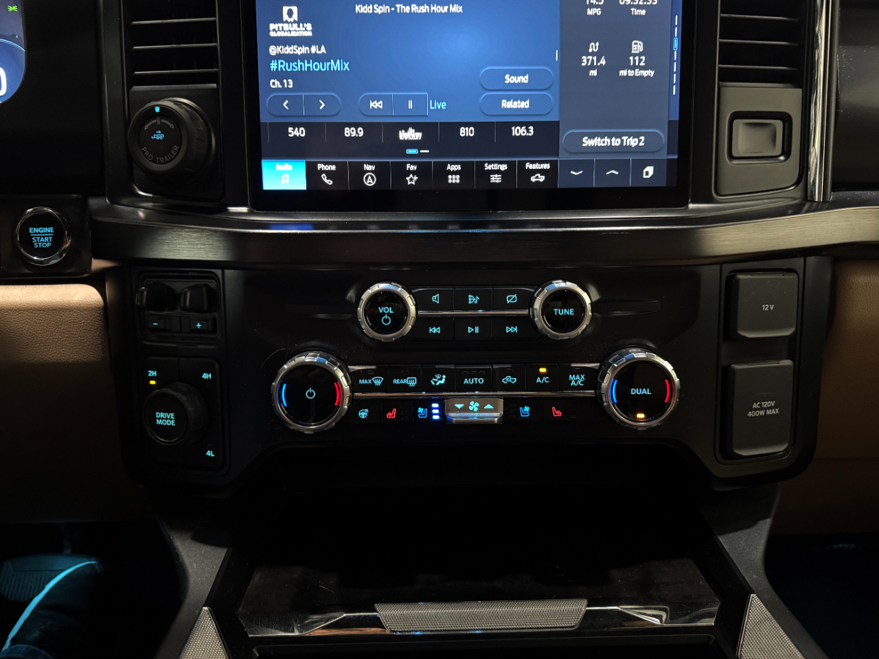 Ford Super Duty F-350 DRW  2023