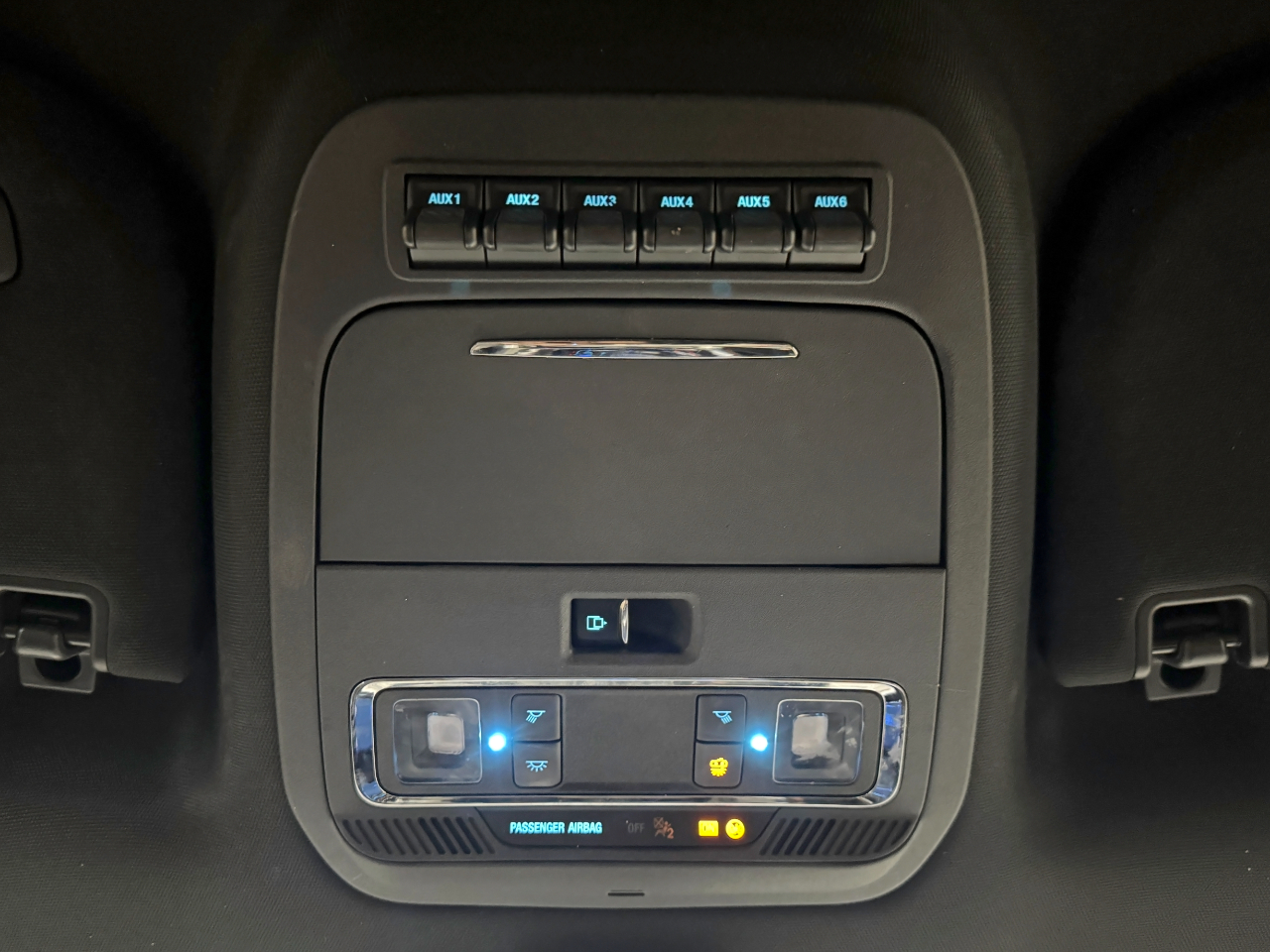 Ford Super Duty F-350 DRW  2023