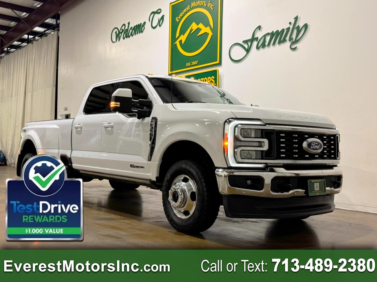 2023 Ford Super Duty F-350 DRW LARIAT ULTIMATE 4X4 CREWCAB 6.7L V8 DIESEL 1OWNER
