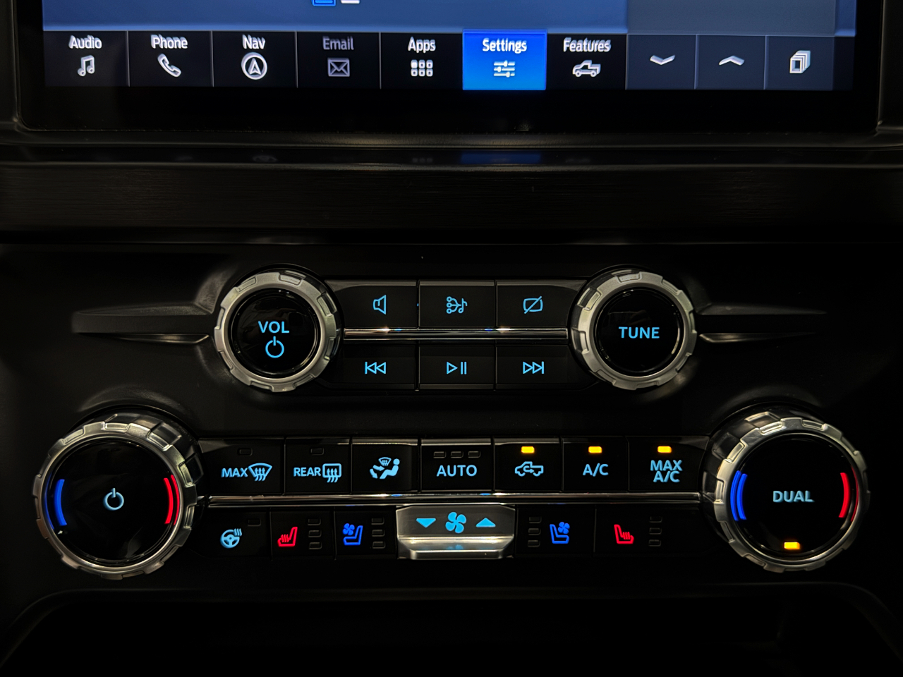 Ford Super Duty F-250 SRW  2024