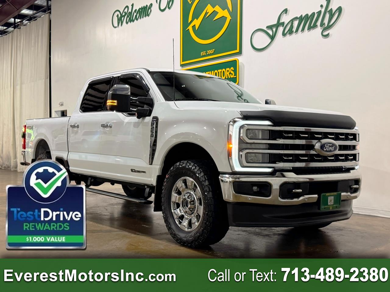 2024 Ford Super Duty F-250 SRW LARIAT ULTIMATE 4X4 CREWCAB SHORT 6.7L DIESEL 1OWN