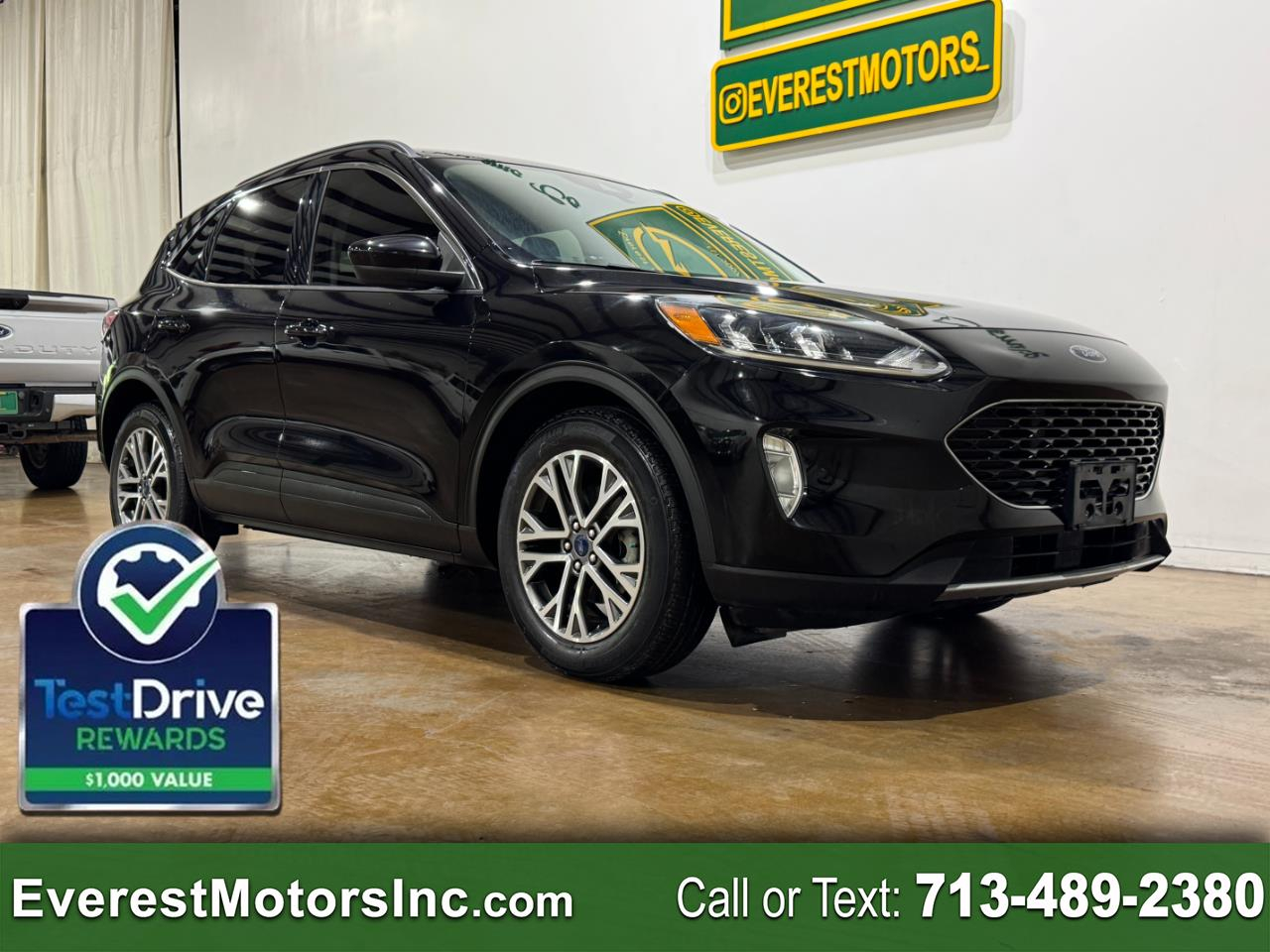 2021 Ford Escape SEL FWD's photo