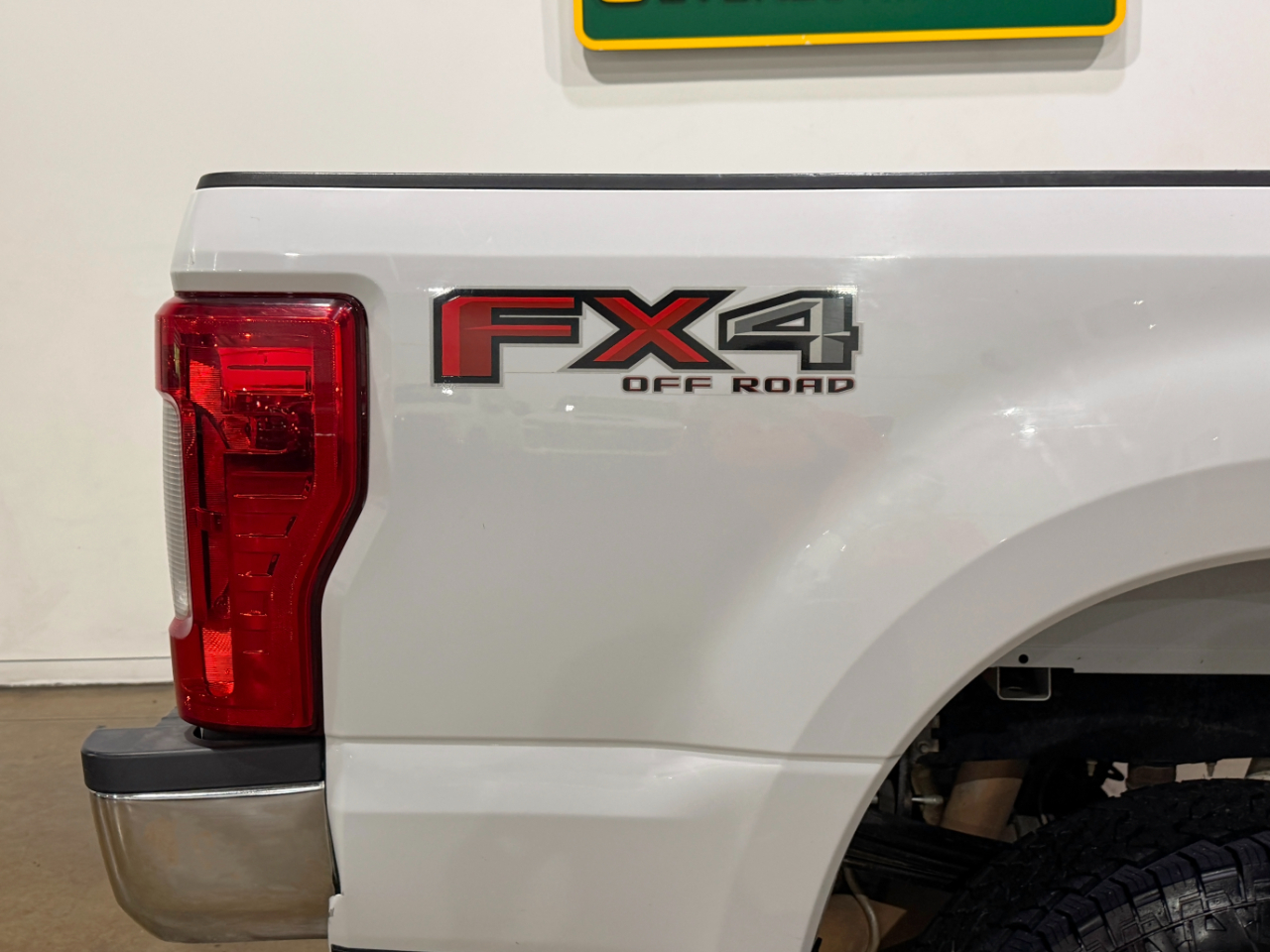 Ford Super Duty F-250 SRW  2017