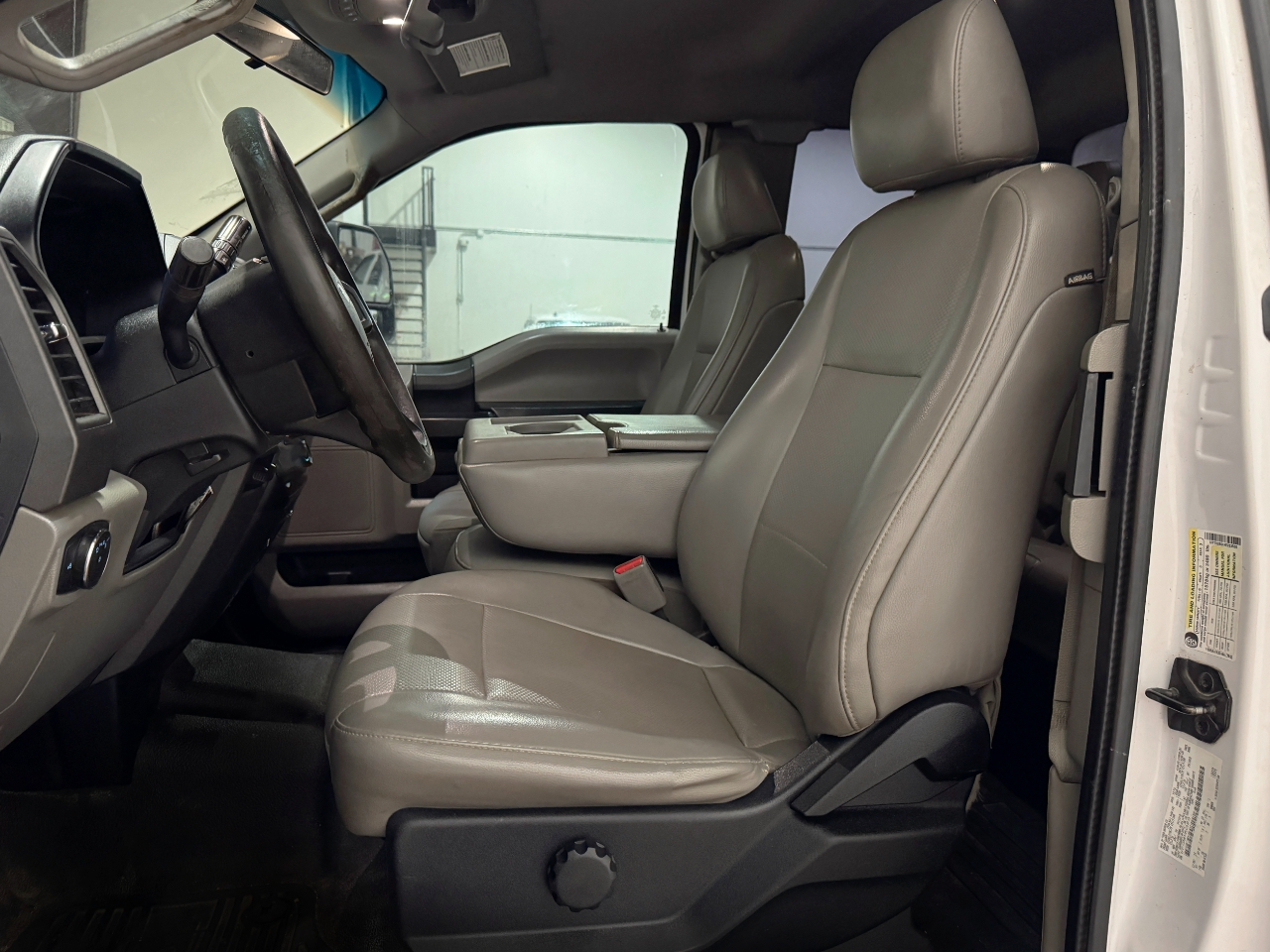 Ford Super Duty F-250 SRW  2017