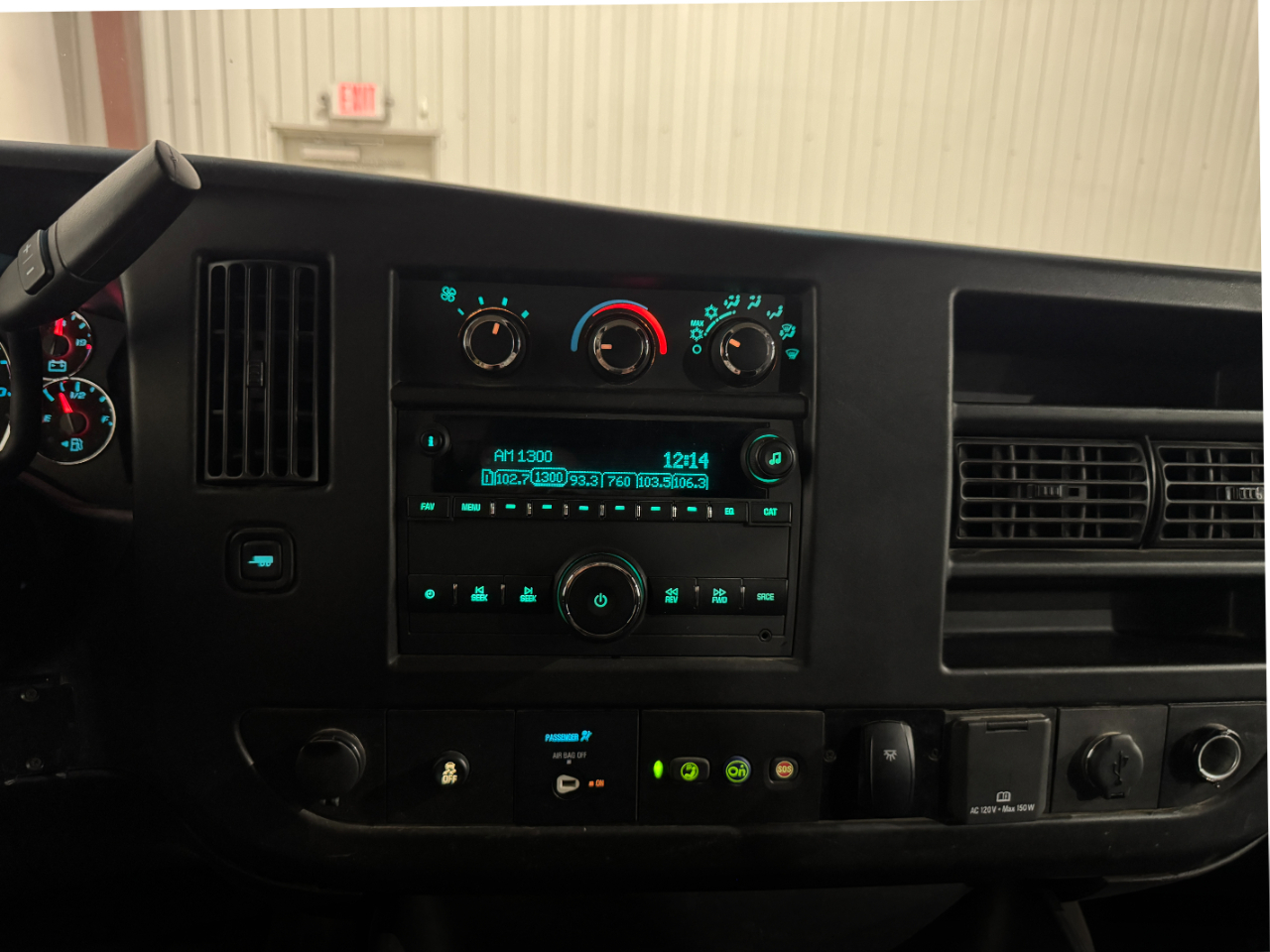 GMC Savana  2023