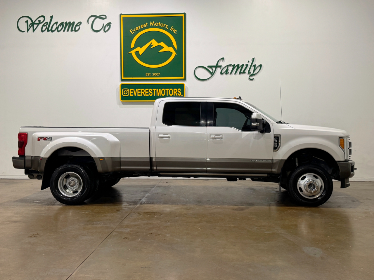 Ford Super Duty F-350 DRW  2019