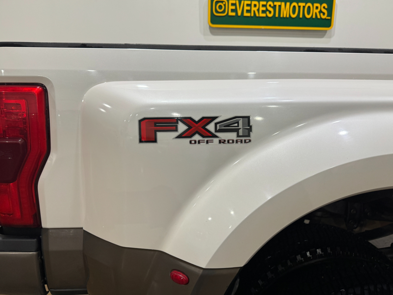Ford Super Duty F-350 DRW  2019